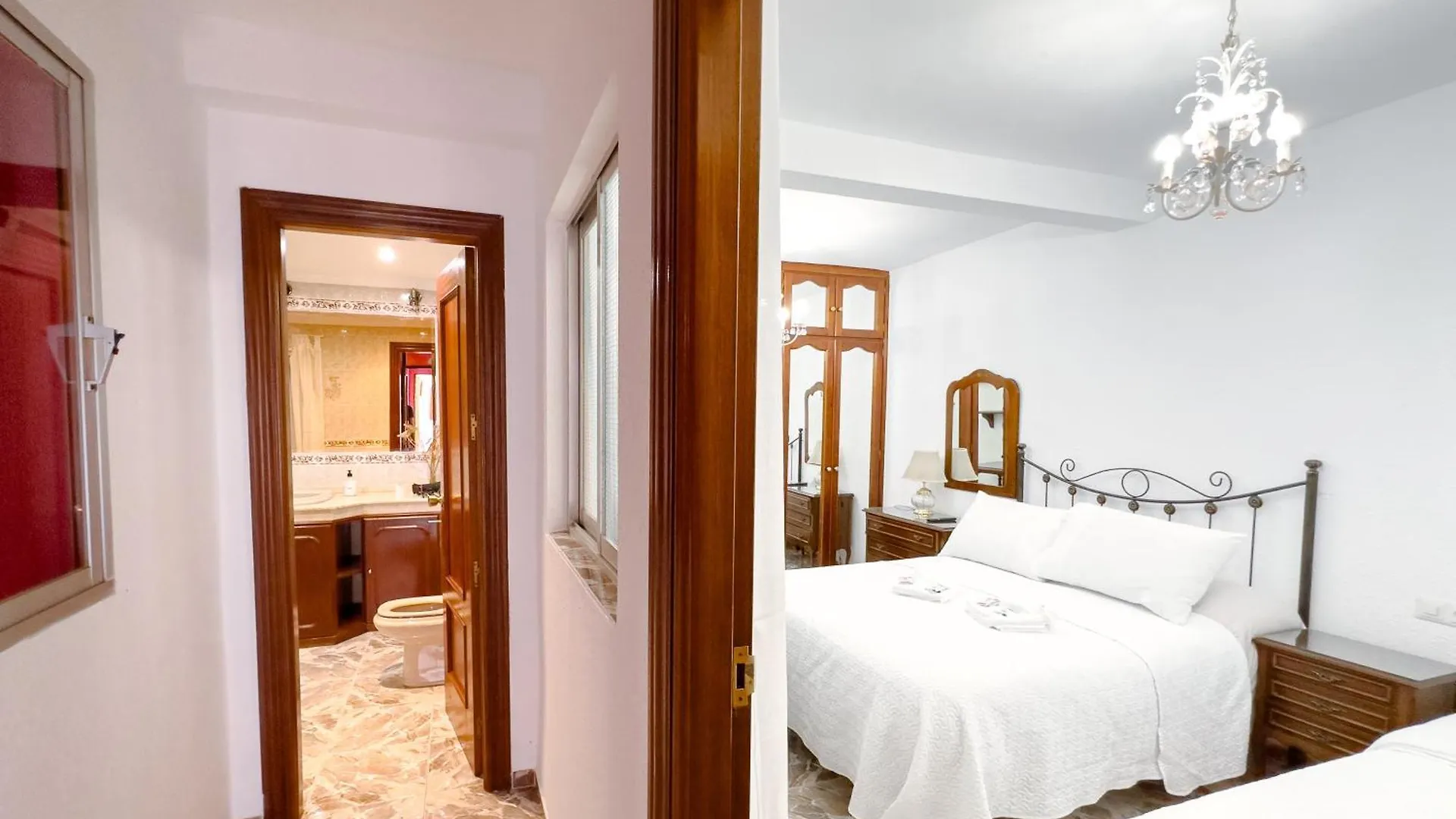 Hostal Habitaciones & Suites Don Pepin Màlaga 0*,