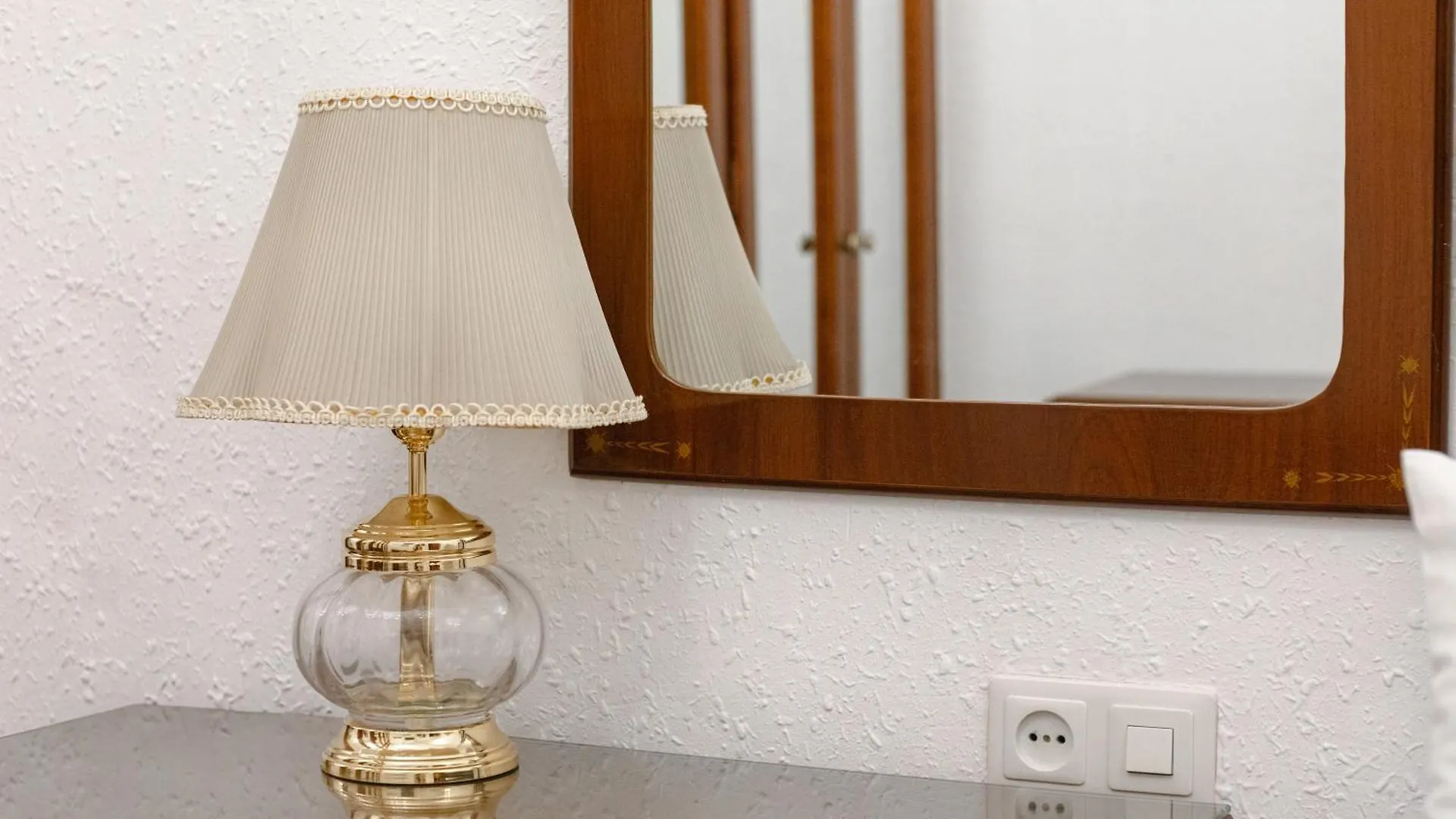 ゲストハウス Hostal Habitaciones & Suites Don Pepin マラガ